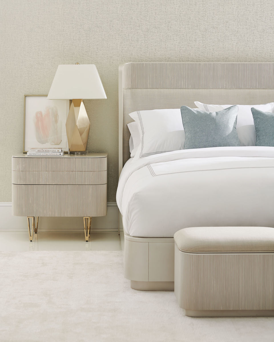 Caracole Fall in Love Bed